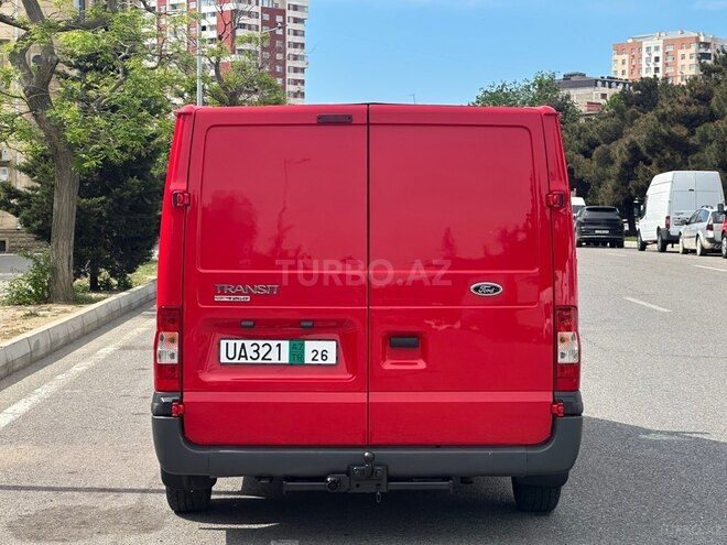 Ford Transit-7