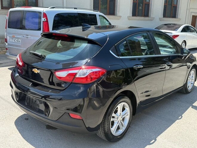 Chevrolet Cruze-6