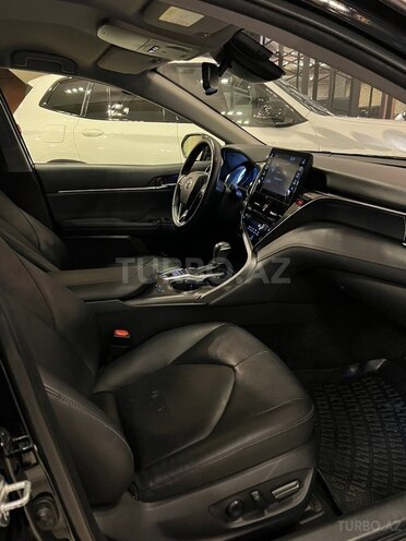 Toyota Camry-10
