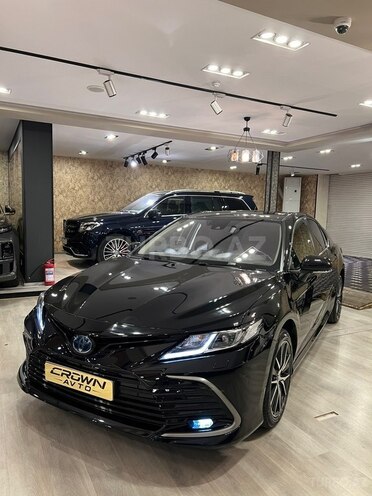 Toyota Camry-3