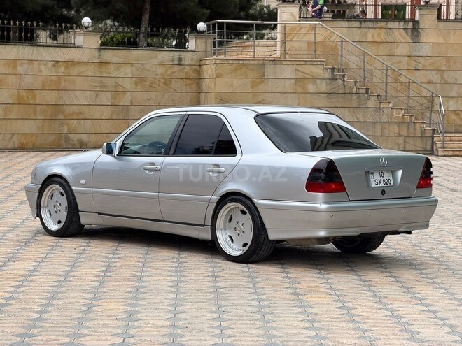 Mercedes C 240-9