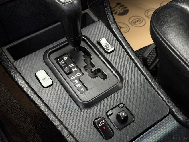 Mercedes C 240-19