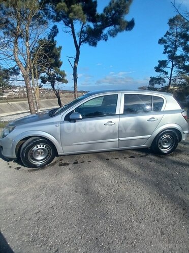 Opel Astra-3