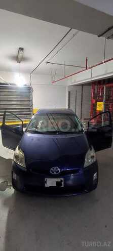 Toyota Prius-1