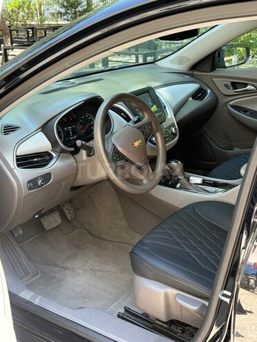 Chevrolet Malibu-7