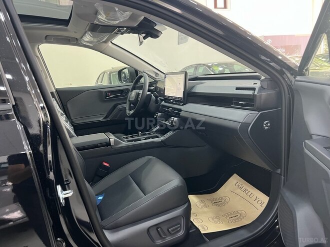 Toyota RAV4-11