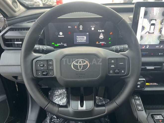 Toyota RAV4-18