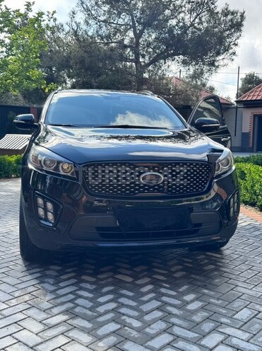 Kia Sorento-1