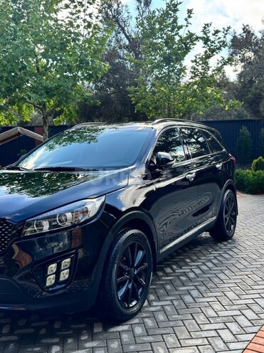 Kia Sorento-3