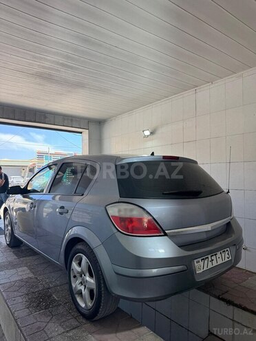 Opel Astra-7