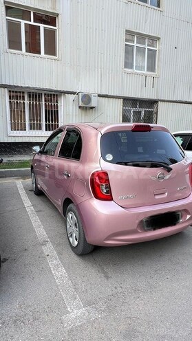 Nissan March-3