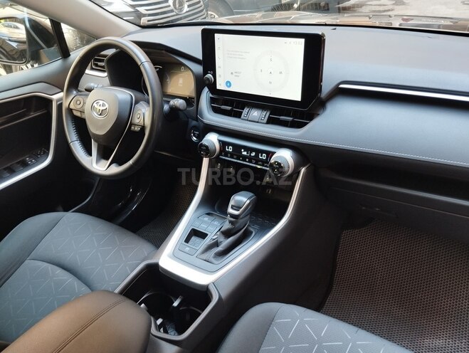 Toyota RAV4-5