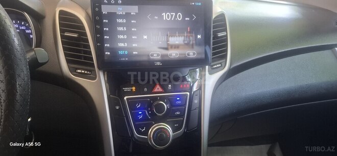 Hyundai i30-11