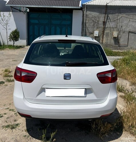 SEAT Ibiza-8