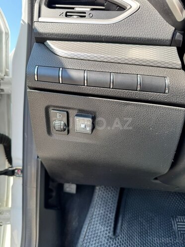 LADA (VAZ) Vesta-12