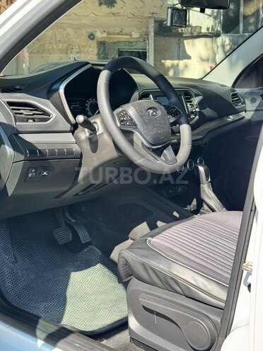 LADA (VAZ) Vesta-10