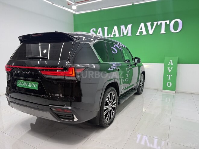 Lexus LX 600-6