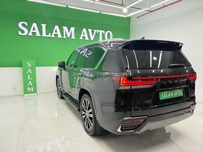 Lexus LX 600-4