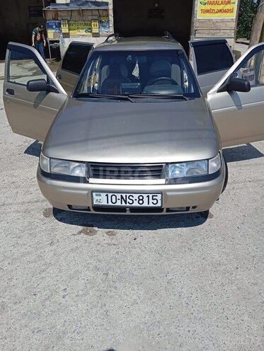 LADA (VAZ) 2111-1