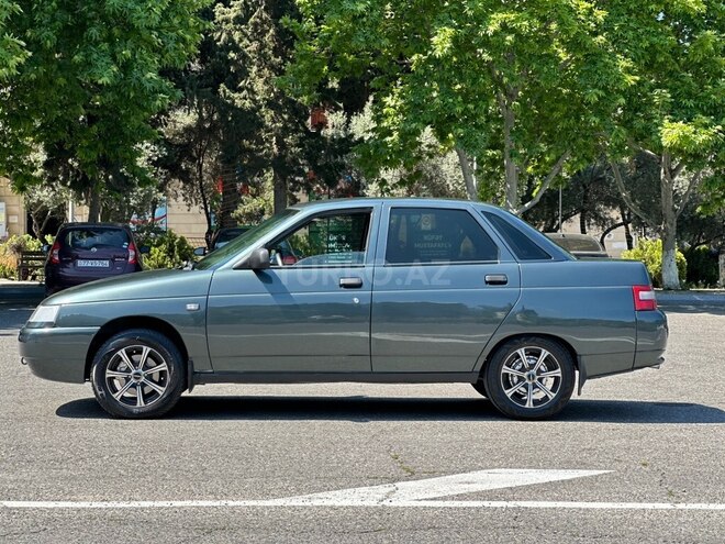 LADA (VAZ) 2110-5