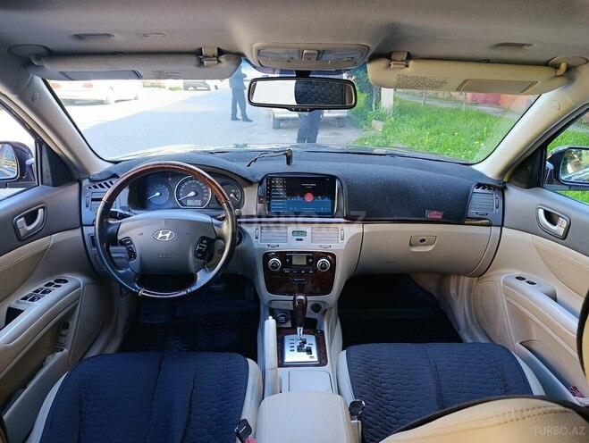 Hyundai Sonata-18