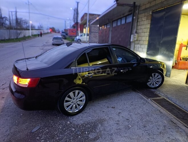 Hyundai Sonata-8