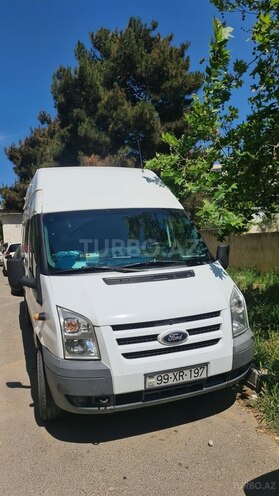 Ford Transit-1