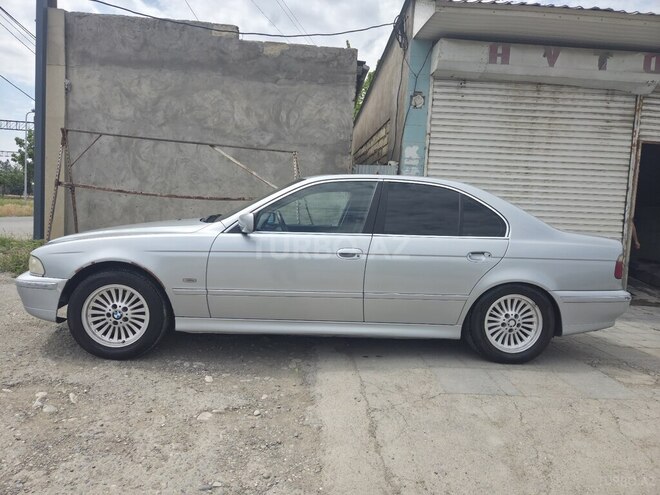BMW 528-6