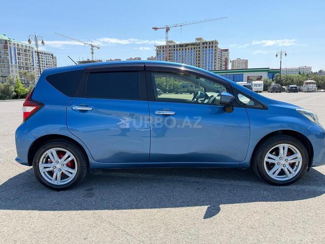 Nissan Note-4