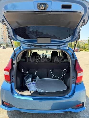 Nissan Note-8