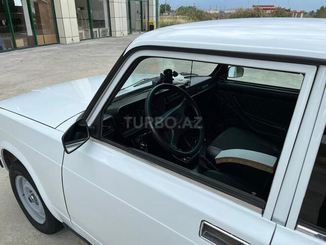 LADA (VAZ) 2107-5