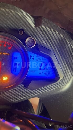 Bajaj Pulsar RS 200-5