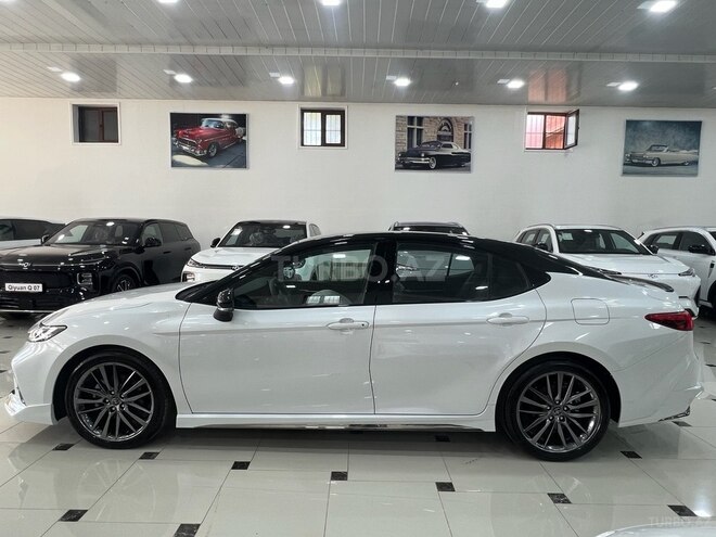 Toyota Camry-4
