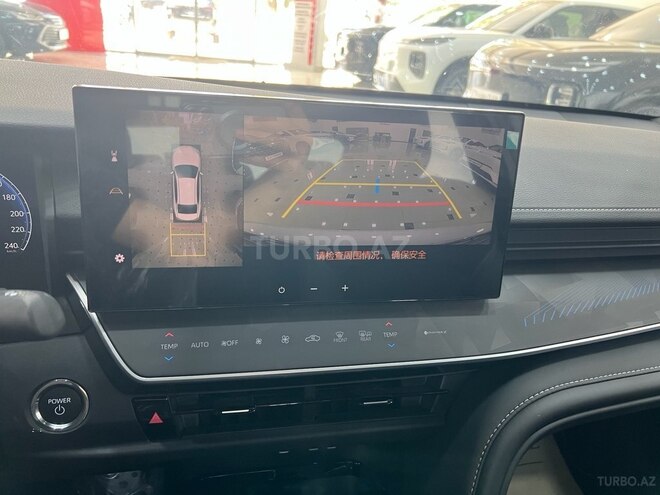 Toyota Camry-17