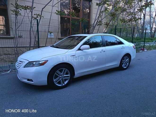 Toyota Camry-3