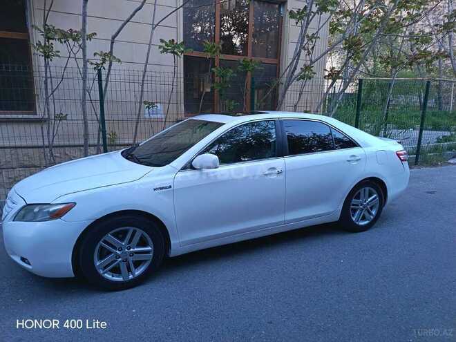 Toyota Camry-6
