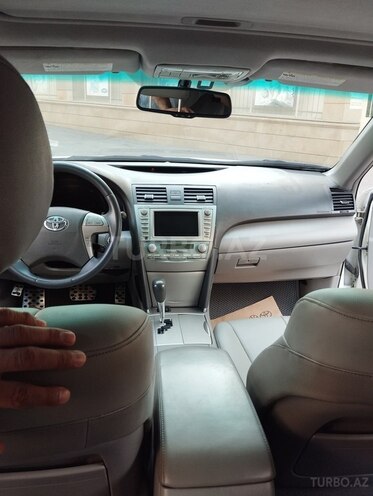 Toyota Camry-7