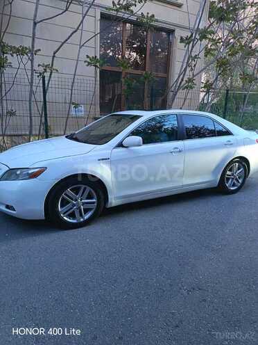 Toyota Camry-2