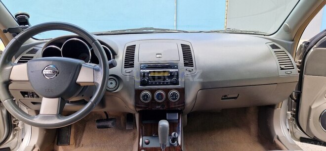 Nissan Altima-3