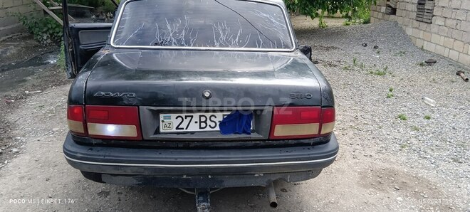GAZ 3110 "Volga"-6
