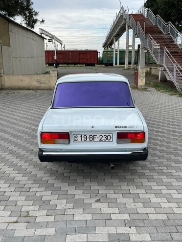LADA (VAZ) 2107-4