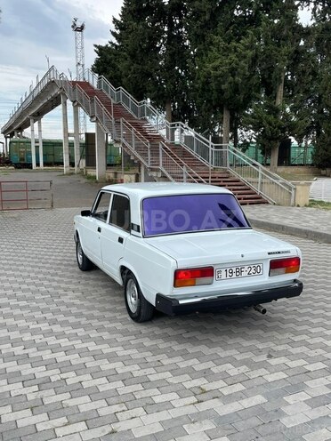 LADA (VAZ) 2107-5
