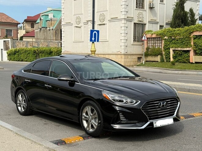 Hyundai Sonata-4