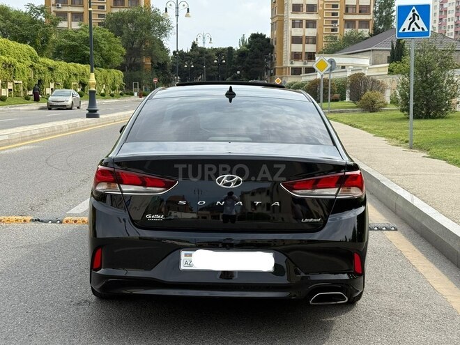 Hyundai Sonata-3