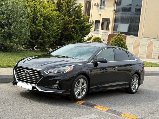 Hyundai Sonata-2