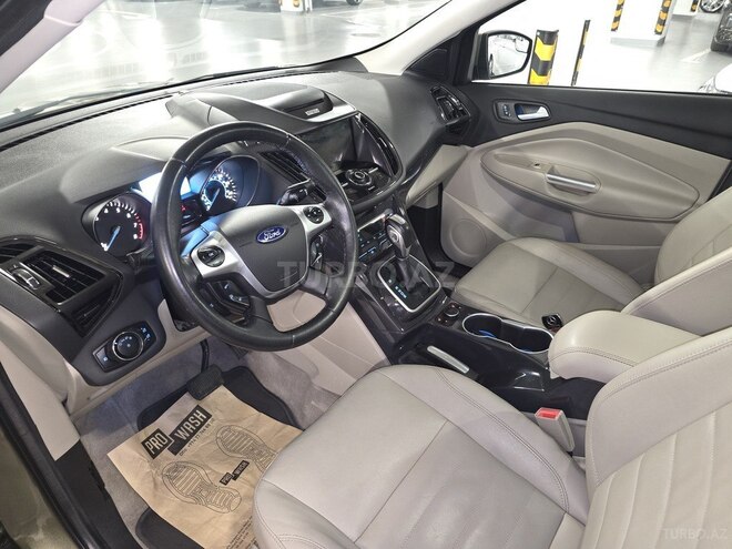 Ford Escape-7