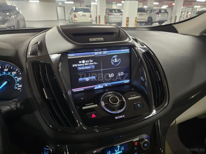Ford Escape-11