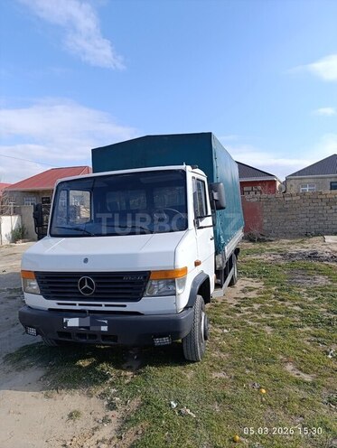 Mercedes Vario-2