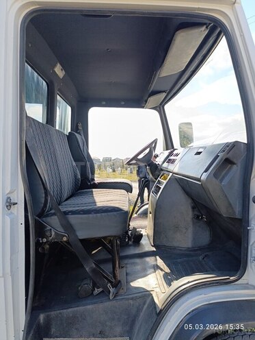 Mercedes Vario-7