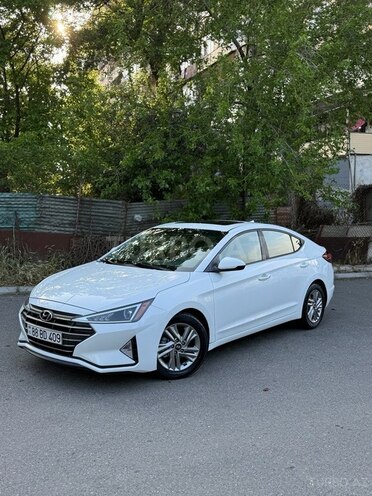 Hyundai Elantra-7